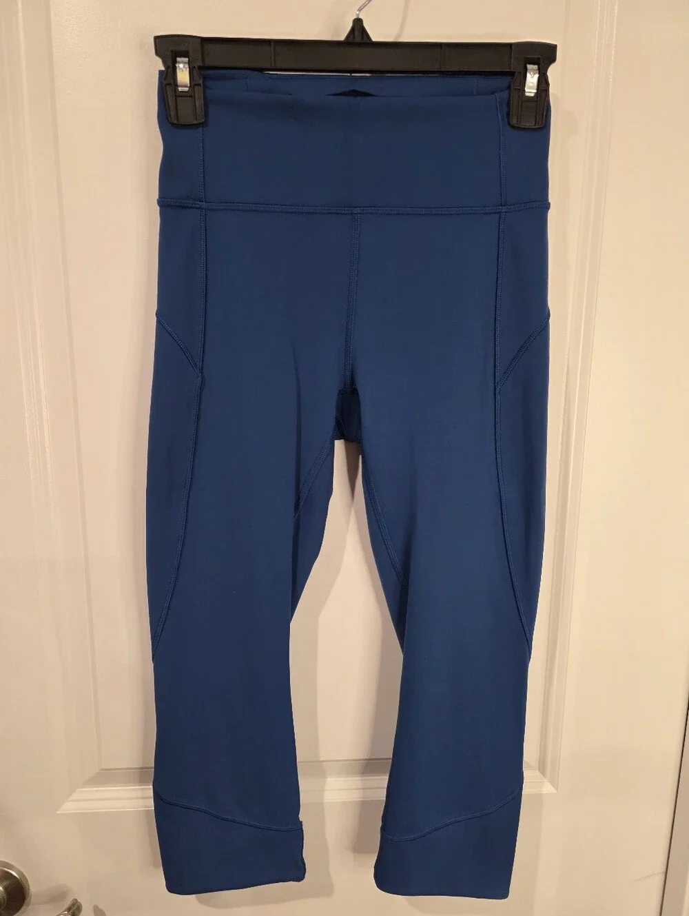 Lululemon Body Con Crop